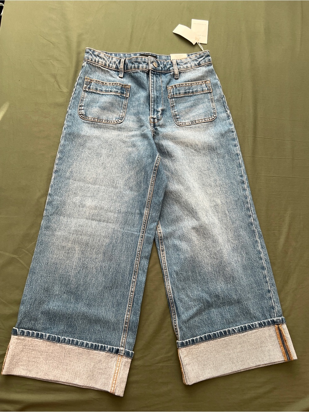 Women’s Light Blue Wide-Leg Cropped Jeans Size 8